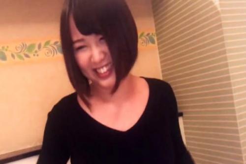 ムッチムチのエロボディにぷるるんオッパイがたまんねぇミニロリ美少女とホテルでイチャラブＦＵＣＫ！！