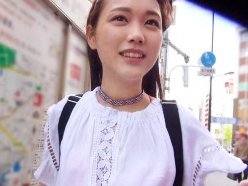 めちゃくちゃ可愛えぇーー！観光旅行中の素人少女がナンパに引っかかってホテルでパコられる件ｗｗｗ