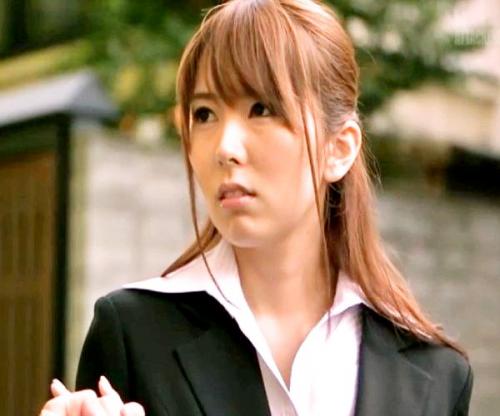 ちょっ！やめなさいってばぁっ！！美人教師がかつての教え子に襲われ強制性交させられるぅ～( ;∀;)