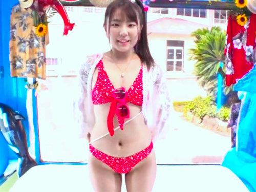 やっぱり挿入されちゃうMM号ｗｗｗｗｗ超かわいい女の子が秒で陥落？！真夏ビーチの水着美少女はくそ鉄板やん♪
