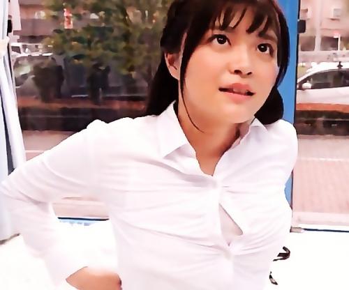 これ､､面接ですよね､､､スーツの中身はビチビチ美巨乳！内定欲しさにゲスオヤジにカラダを差し出す就活ＪＤ！