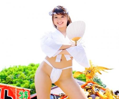 祭りだわっしょわっしょい！！川上奈々美がほぼ半裸でイカツイ男どもに青姦されちゃってるぅ！！