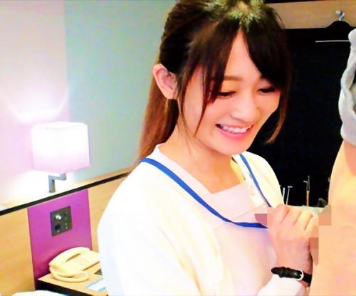 だめ､､､欲しくなっちゃぅーーー♡現役ナースを仕事中にガチナンパ！お悩みデカマラに超発情！エロ行為を止められないｗｗｗ