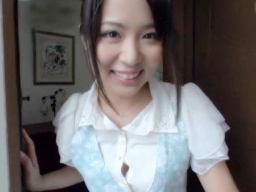 人妻さんが淫乱ドスケベで勝手に家に入り込んでチンポを挑発して濃密FUCKに興じるとかｗ
