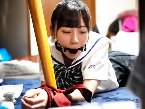 オジサンといっぱい交尾しようね？ｗｗ色白ロリな制服ＪＫが臭い汚いゴミ部屋に監禁されて媚薬漬けのキメセク強姦に人生オワタ♡