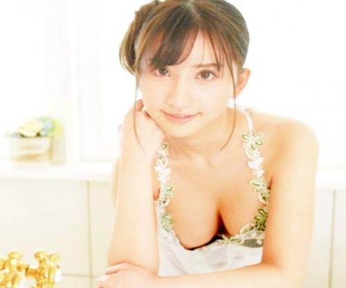 「いっぱい出してね♡」シコリティ高すぎるドエロなＢＯＤＹで密着奉仕ｗｗｗｗｗド迫力H乳が最高すぎる！マジ天国ｗｗｗ