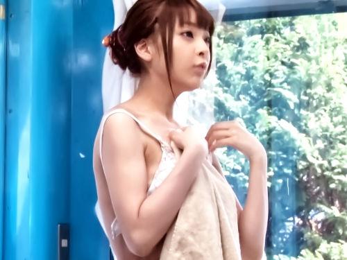 中に出しちゃったの､､？！MM号に初乗車する浴衣娘！性感刺激にトロトロ自我忘失して生チンチン受け入れ生発射キメられ唖然♡