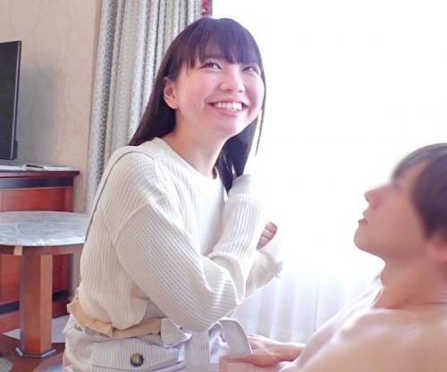 『そんなに動いたら感じちゃう､､､♡』素股までのつもりが触れ合う性器に愛液ダダ洩れ！ズブリ生ハメ鬼ピストン無責任中出し！