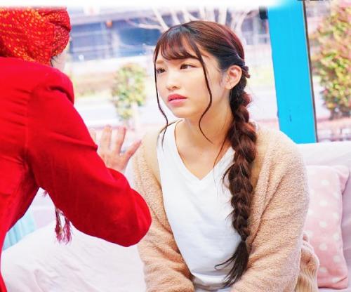 MM号内で鬼畜行為ｗｗｗｗｗ「ヘンな気分になっちゃう､､､」美人OLに催眠術かけてガンギマリ中出しセックス！