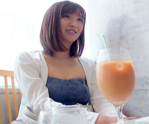 えっちなコトしないでね､､､！！たまらん可愛えぇーー！お持ち帰りした美少女を脱がせばドスケベ爆乳ｗｗｗ