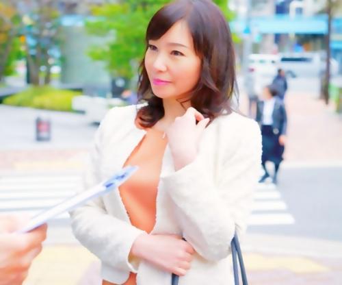 少しだけですよ､､､♡セレブ感半端ない超美熟女のエロ大暴走ｗｗｗナンパ師相手に過激すぎる浮気性交種付け絶頂が止まらない！
