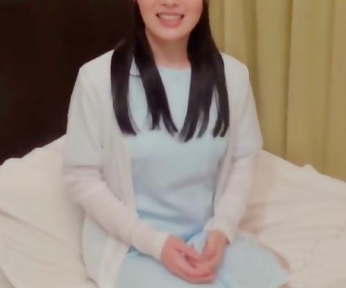 少しだけなら､､､清楚なナリして脱げば激えちボディ！美爆乳な看護師が童貞チンポとなし崩しセックス種付絶頂！