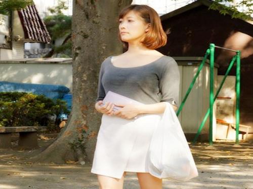 「だめ！親子なのよ！！」エロに狂ったクズ息子の急襲され股間激熱！スケベＧ乳な美魔女主婦の欲求不満マンコが膣奥悶絶だぜ！！