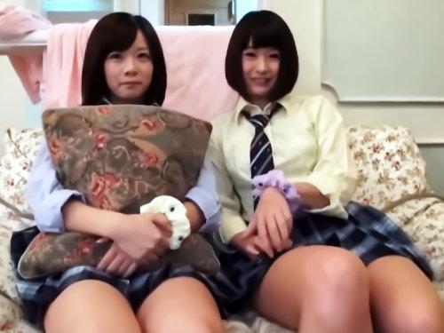 親友同士なら怖くないｗｗｗｗｗ脱いだらめっちゃ綺麗ロリ巨乳な制服天使ふたりが馬鹿中年に生姦上等の変態飼育されちゃうぜ！！
