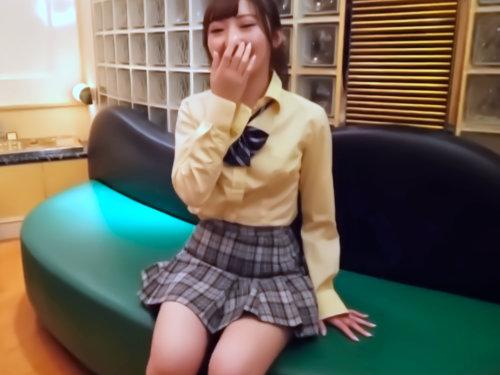 あたしとヤリたい？全然余裕だからーーー♡深夜の渋谷クラブはくそ鉄板ｗｗｗｗｗ最強クラスの可愛いロリビッチは簡単に股開く！