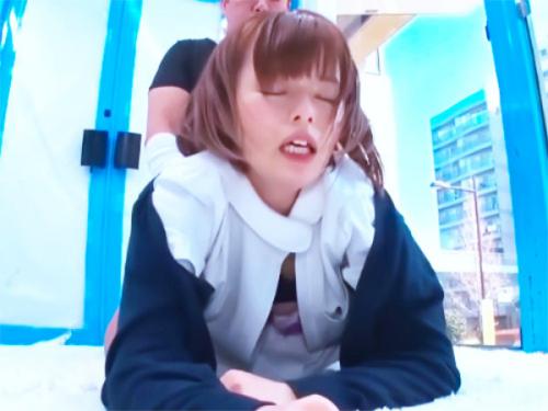 やっぱりピストンされちゃうマジミラ号なｗｗｗｗｗ顔面レベチな看護師さんが餌食？！制服を着せたままでタダマンエロセックスｗ