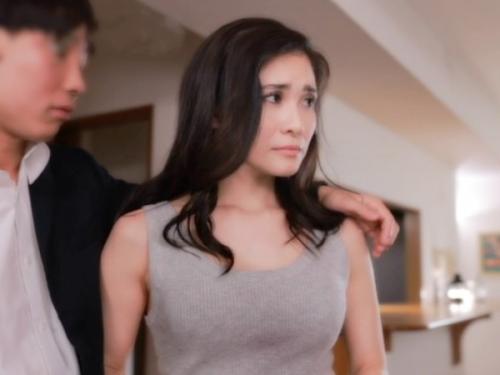エロに狂った若者たちに犯され中出しされ続けるｗｗｗｗｗスレンダー美熟女が自宅監禁の輪姦激辱に理性崩壊アヘアヘ無残だぜ！！
