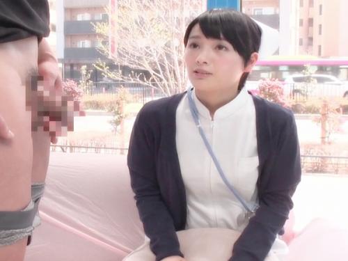 えっ！えっ！ダメだよぅ・・・素人男子のお悩み相談のはずが勢いでハメられちゃう断れない激カワナース！！