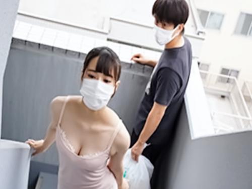 これは浮気じゃないからね､､､♡エロイ恰好した近所のお姉さんがまさかの女同僚！！ノーブラ乳誘惑されたら理性崩壊だろ！！！