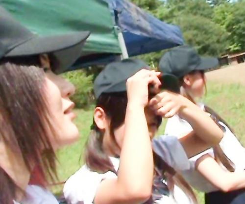 これはヤバいだろ！厳しい練習の後には女子マネのマンコで疲れを癒すとか衝撃の交尾映像ｗｗｗ