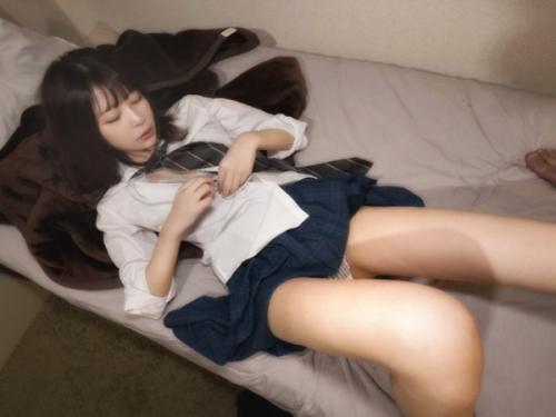 神ルックス！マジ可愛えぇｗｗｗｗｗレベチな制服JKの股間びちゃびちゃ！未成年マンコは締まり最高！腰振りラッキースケベ！！
