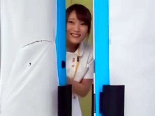 わたしの爆おっぱいでヌイちゃいますかぁ・・・♡白衣を脱げば美爆乳でっけぇ？！仕事中なのに童貞に膣内発射された神天使ｗ