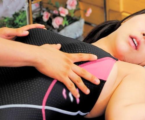 ホントに治療なんですか､､､？リラックス効果と騙されて発情薬飲まされたらマッサージ中に疼く股間は肉棒侵入を拒めないｗｗｗ