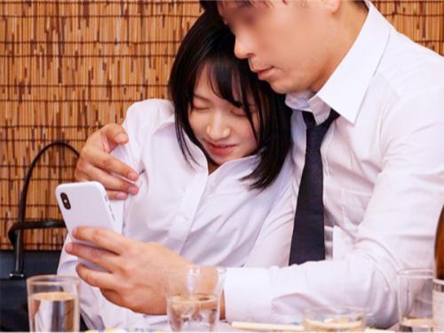 俺のチンポで死ぬほどイカせてやるからな？ｗｗｗ色白ロリな新人OLが絶倫上司の罠にハマって肉便器バカになっちまったぁ､､､泣