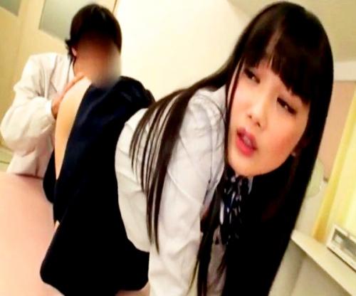 健康診断にやってきた激カワ女子高生の不安をあおって体中をイジってやって肉棒ぶち込んでやったぜｗｗｗ
