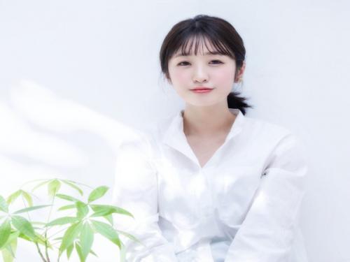 透明感しかない黒髪清楚な素人娘降臨ｗｗｗｗｗ敏感すぎる美ボディ披露して初脱ぎＳＥＸで淫乱開発されちゃうぜ！！！！赤面絶頂