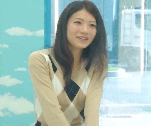 こんなの恥ずかしいですぅ♡MM号にやってきた激カワ団地妻！えっちな衣装着せられなし崩しセックスに悶絶絶頂ｗｗ