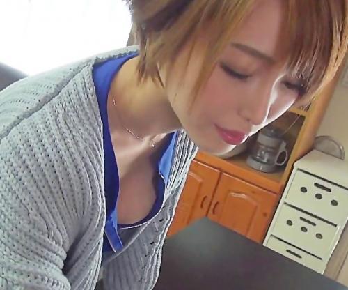 なんちゅうエロイカラダしとるんｗｗｗ爆乳美人妻がクソガキたちにターゲットにされて強制性交に中出しまでされとるｗ