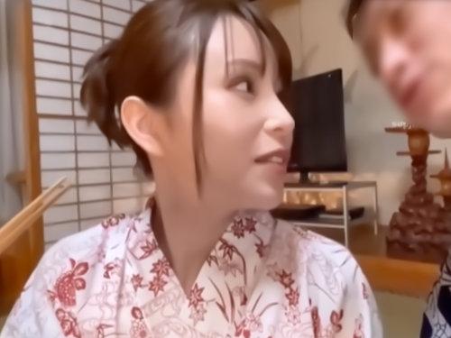 可愛くて巨乳な女の子と温泉旅行で即ハメ放題だと？！「浴衣脱がせばグラマラスｗｗｗ」最高すぎるロリギャルに中出しセックス