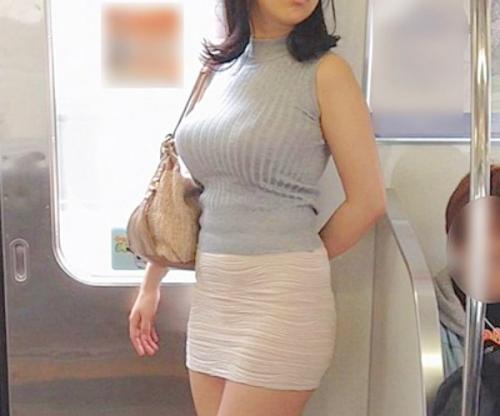やばｗｗｗやっべぇドスケベ爆乳！超スタイルシロウト娘が濃厚ハメ撮り！ホテルで淫乱マンコ激ハメ中出し絶頂ｗｗｗ