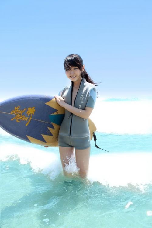 現役サーファーの美少女（18）とハメ撮りセックス。ちょっと童顔だけど二度見しちゃうほどの可愛さで喘いでしまう。