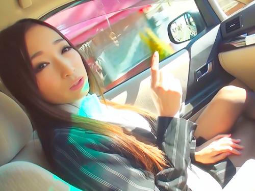〚私のマンコ、試乗します？❤〛爆乳ディーラーがスーツ姿で誘惑してきてチンポで子宮のギアチェンジしてやる為に騎乗位で試乗