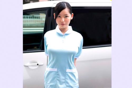 〚欲求不満の看護師マンコ❤〛仕事で溜めたストレス発散のためにハメ撮り出演を希望してきた素人美少女がジュポフェラ！