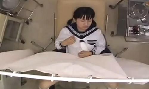 【女子高生】産婦人科で少女たちが変態医師の陵辱行為により犯されていく・・・【悪徳医師】