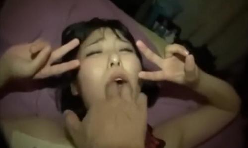 【宮村音奈】幼い美少女JKが自ら肉便器だと言って制服姿で種付けファックされる・・【輪姦調教】