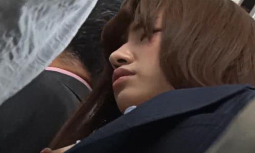 【OL】美人OLがパンストをびりびりに破かれて服も脱がされ痴漢に凌辱される・・・【痴漢レイプ】