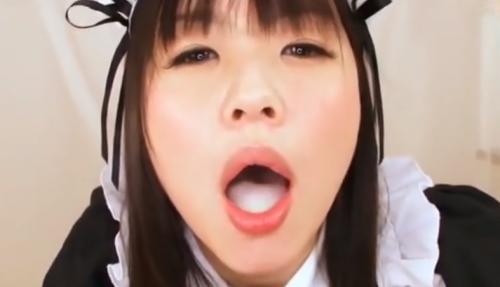 ロリメイドが男のチンポを美味しそうにおしゃぶりw男を悶えさせるほどのやばいフェラテク披露のつぼみがザーメンを吸い尽くす！