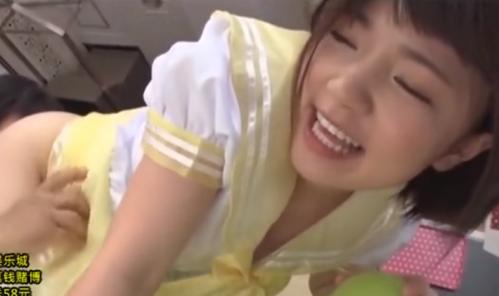 美少女ロリメイド【埴生みこ】旦那様にかわいい言葉責め！「おちんちん、硬くなって来てますね♡」濃厚ベロチューからごっくん