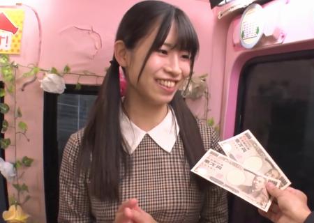 【マジックミラー便】予備校に通う女の子が顔面騎乗でお漏らし、69で口内発射、最後は膣に精子を出されて放心状態…