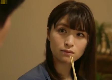 【琴井しほり】『何でもしますから、これだけは本当に！』義父にパンツを剥ぎ取られ肉棒をぶち込まれる若妻