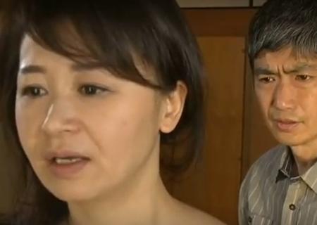 【矢吹涼華】『お前ら親子じゃねぇんかい！』性犯罪で服役経験のある息子にヤラせてやってる所を旦那に見つかってしまい…