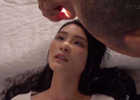 【本庄鈴】隣の部屋に住むキモ親父に催眠術をかけられた新婚妻は、チンポを入れて欲しいと懇願してしまう…