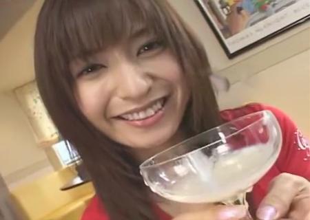 【南波杏】『杏が全部飲んじゃうよ♡』汁男たちがグラスに発射した特濃ザーメンを、喉を鳴らして全てごっくんする！