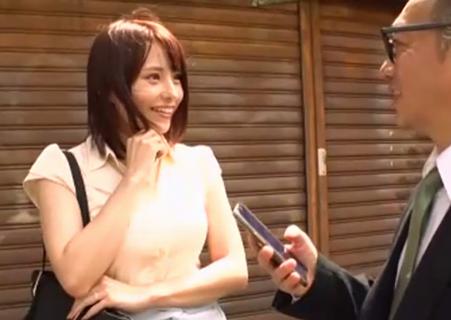 【伊藤舞雪】出張先で泊まったボロい民宿『おばけが出そうなんで一緒に寝てくれませんか？』と係長の布団へ…