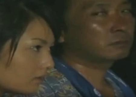 【愛葉亜希】村で上映された映画を見に行き目を付けた女を翌日呼び出し竹やぶで青姦！簡単にヤレるもんだなｗ