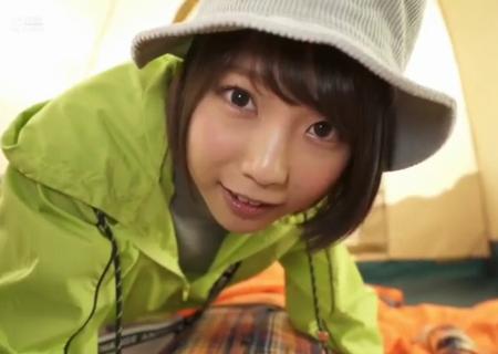 【戸田真琴】バーベキュー中に酔ってテントで休む友人の彼氏を『今から楽しい事しよっ♡』とひそひそ淫語で誘惑！